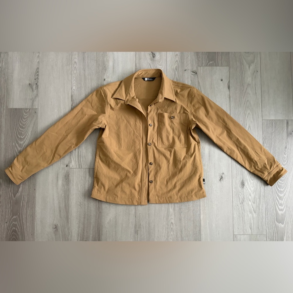 MEC Thick Button Up size Small